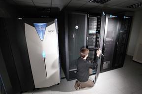 nec-vector-supercomputer-289-75